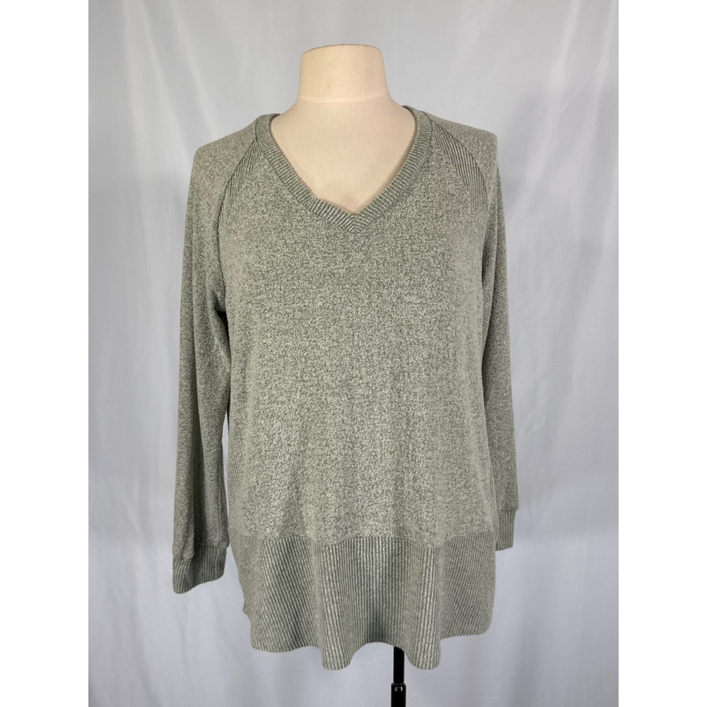 Fyve Womens Sage Green V-Neck Raglan Sleeve Ribbed Knit Pullover Top Sweater